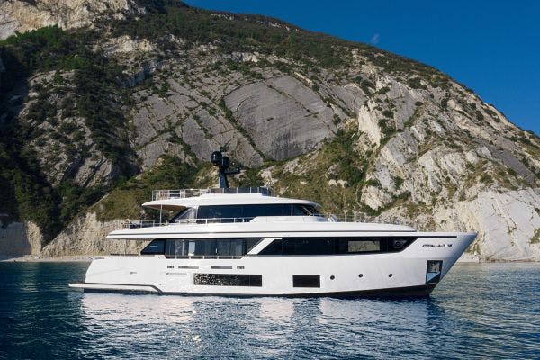 Custom Line Navetta 30 for Sale